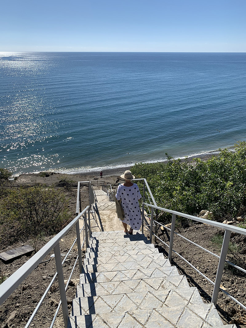 Отдых в Приветном под Алуштой 2021 в Крыму у моря – «Грифон»